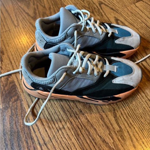 Yeezy Multicolor Sneakers - Picture 1 of 5